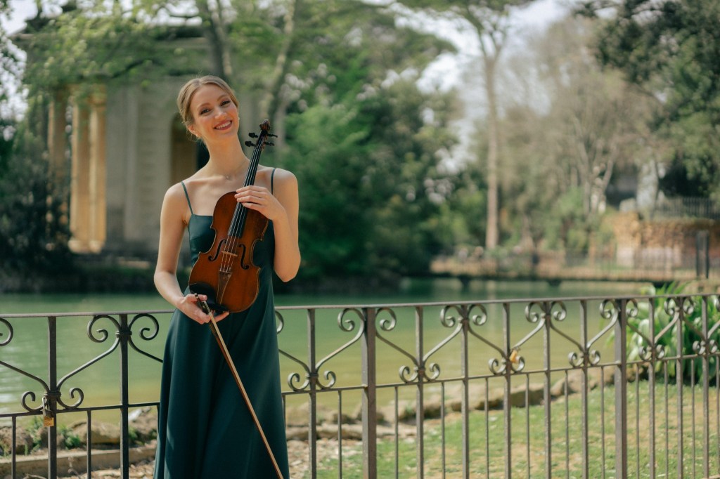 Giulia Rimonda with her violin