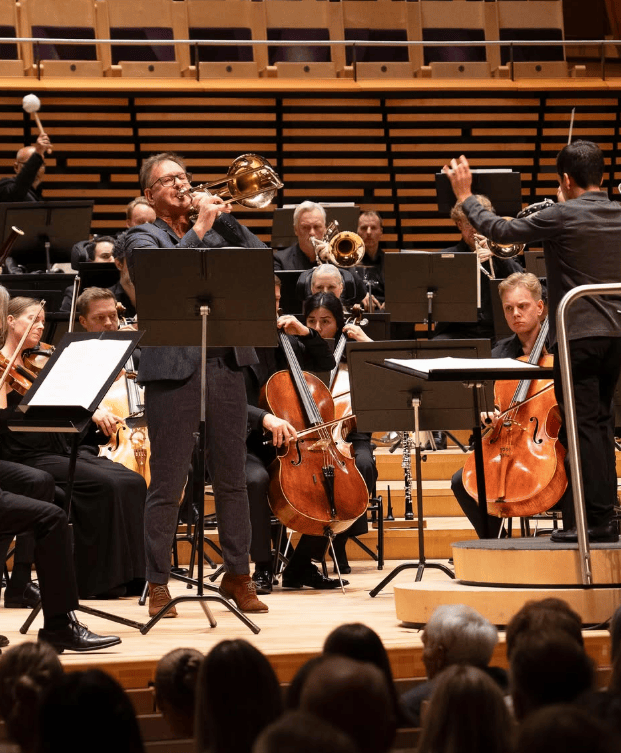 Ian Bousfield performing with the Stavanger Symphony Orchestra and conductor Nuno Coelho